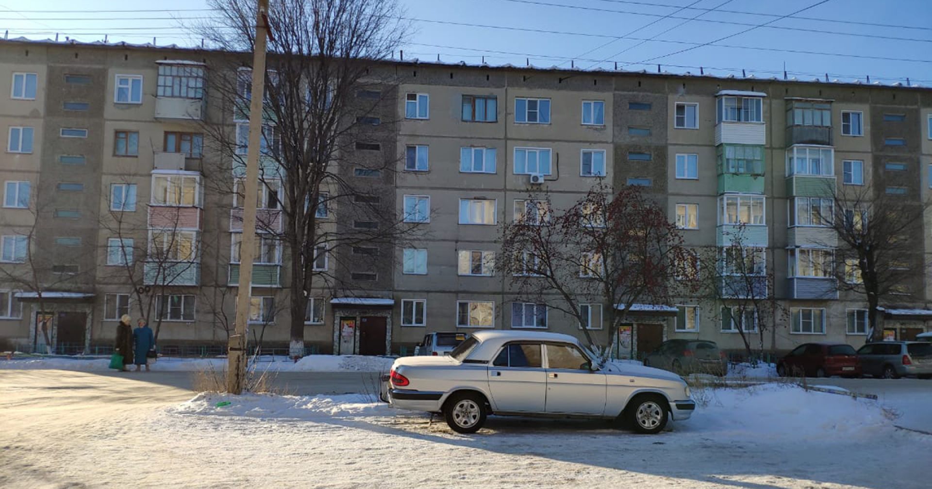 Прохожий спас людей из горящей квартиры в Новосибирской области | Ведомости  законодательного собрания НСО